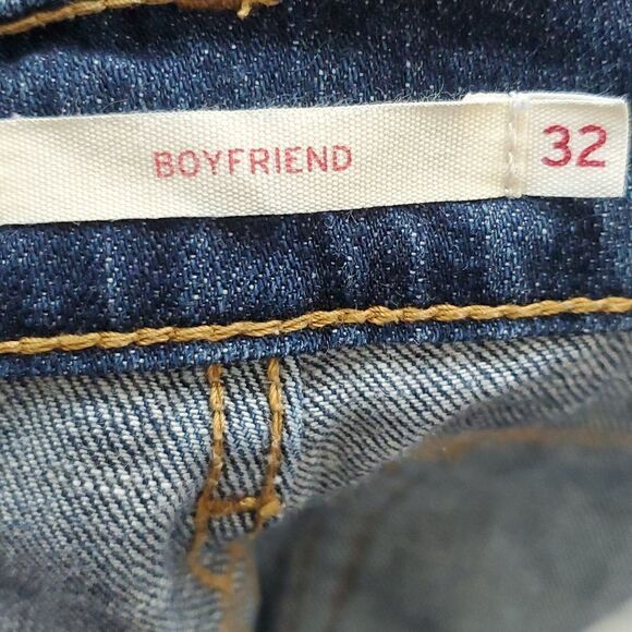 Levi's Boyfriend Jeans Size 32 - Picture 6 of 17